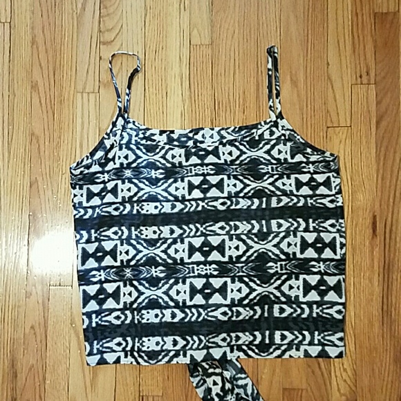 💎Collective Concepts Tank - Picture 3 of 3